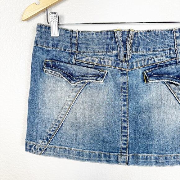 Vintage Y2K Grunge American Rag Womens Micro Mini Jean Skirt Size 7 - Picture 4 of 12